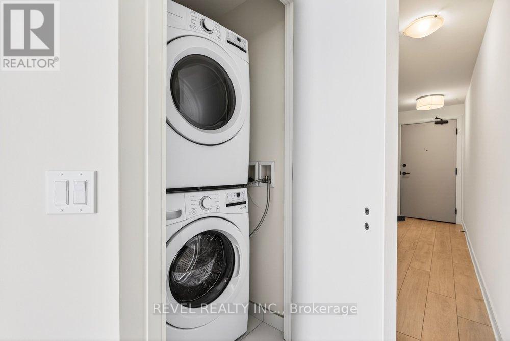 2003 - 8020 Derry Road, Milton, Ontario  L9T 3L3 - Photo 30 - W12906186