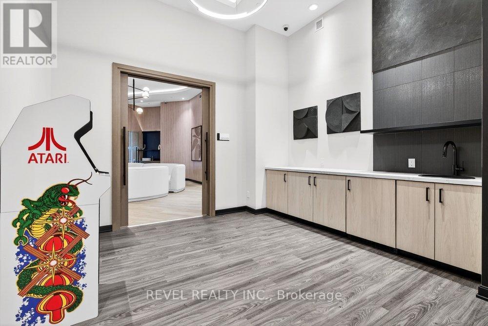 2003 - 8020 Derry Road, Milton, Ontario  L9T 3L3 - Photo 43 - W12906186