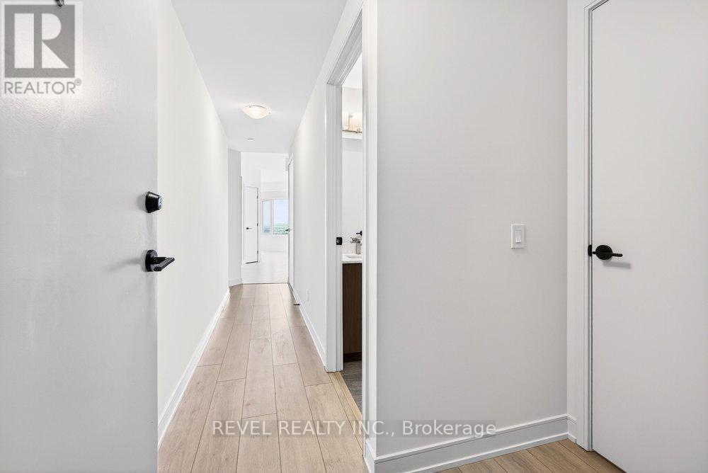 2003 - 8020 Derry Road, Milton, Ontario  L9T 3L3 - Photo 6 - W12906186