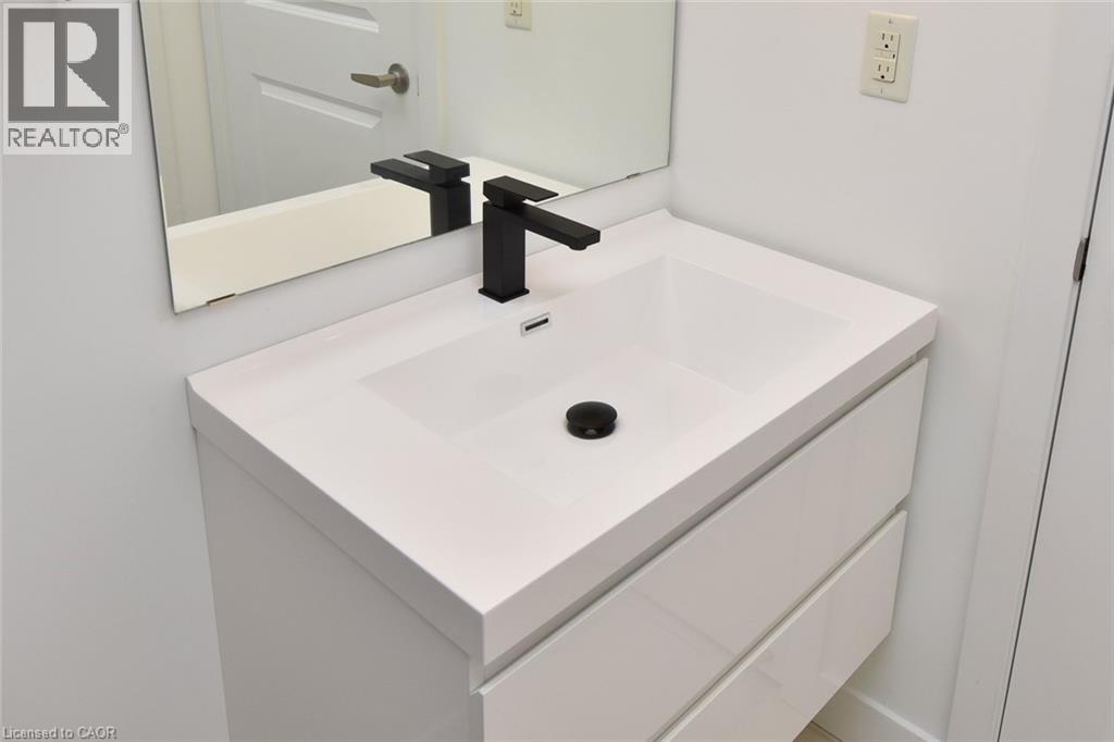 35 Southshore Crescent Unit# 414, Stoney Creek, Ontario  L8E 0J2 - Photo 23 - 40812055