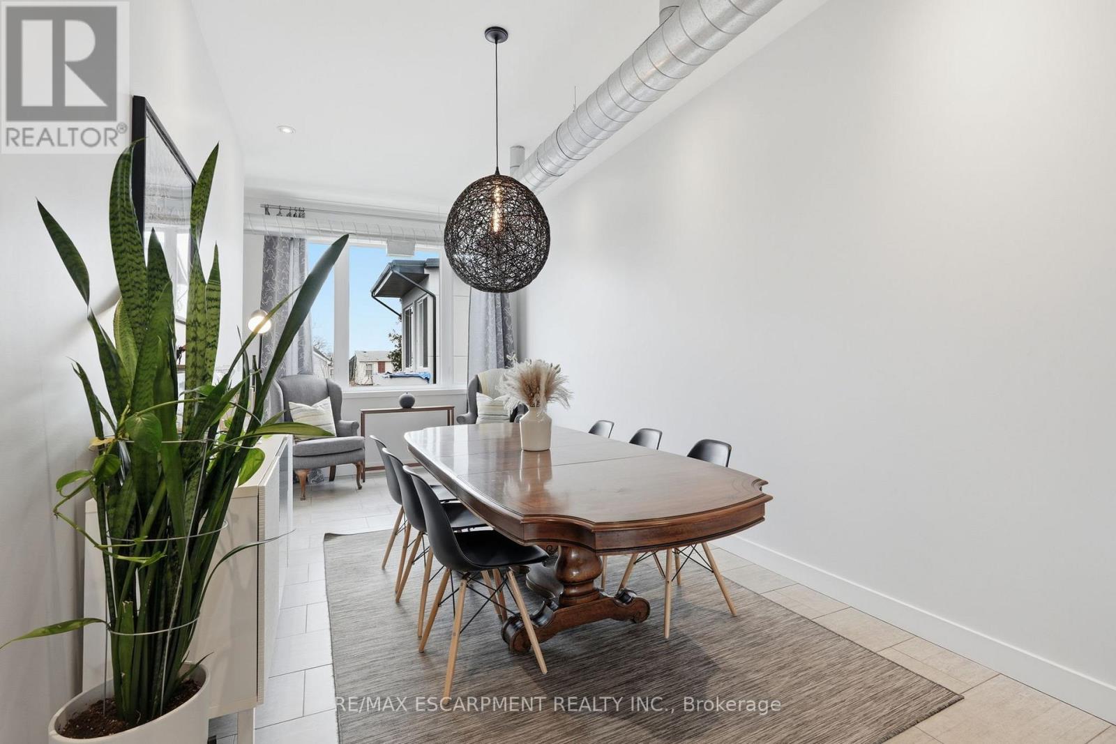 414 John Street, Hamilton, Ontario  L8L 4R3 - Photo 15 - X12906116