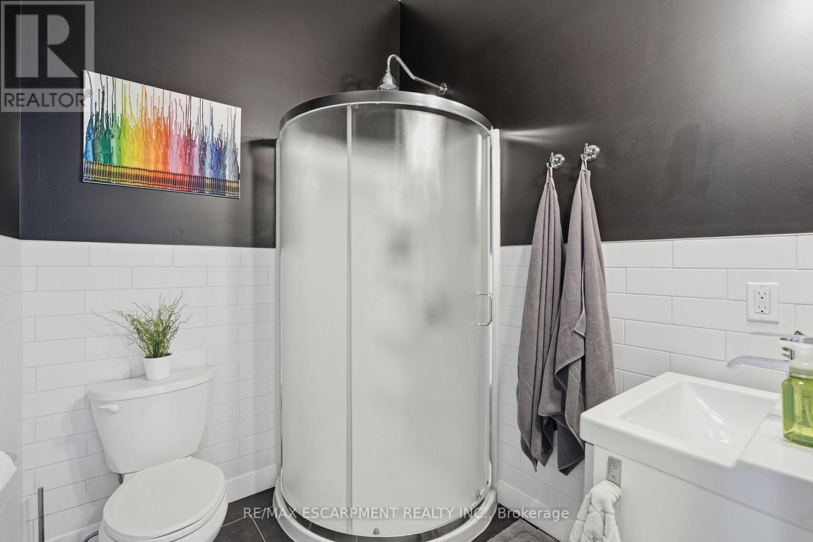 414 John Street, Hamilton, Ontario  L8L 4R3 - Photo 17 - X12906116