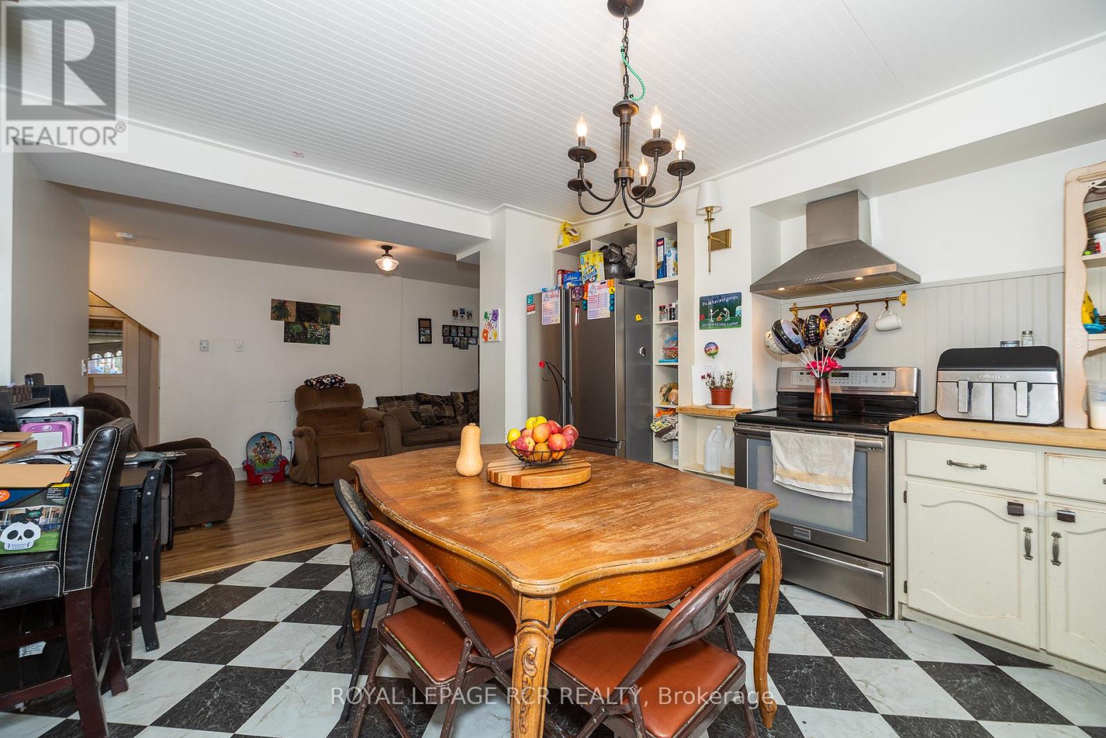 83 Main Street W, Grey Highlands, Ontario  N0C 1H0 - Photo 8 - X12906152