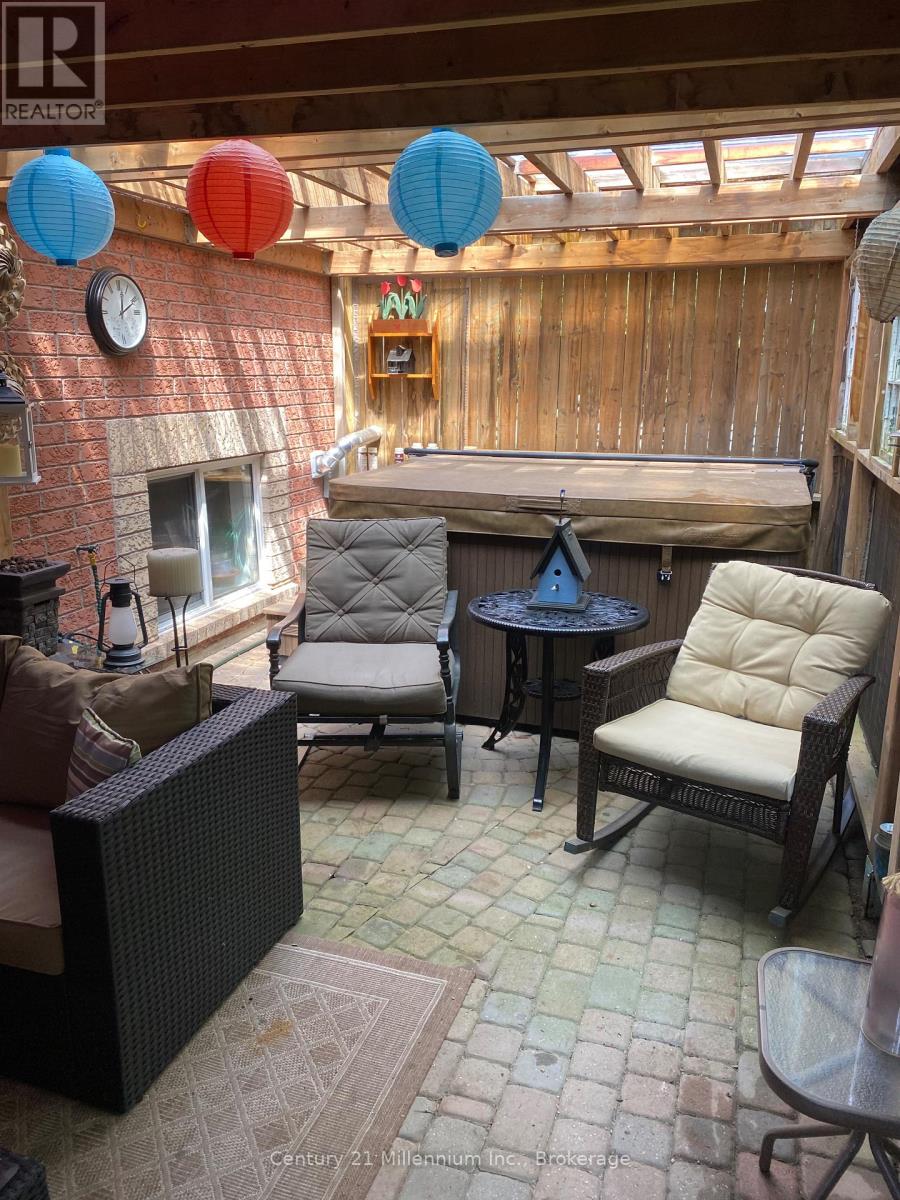 15 Brillinger Drive, Wasaga Beach, Ontario  L9Z 1L4 - Photo 36 - S12906094