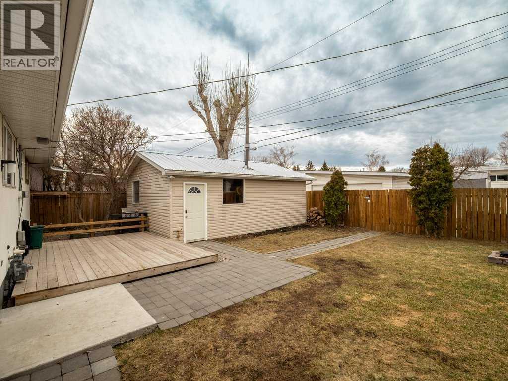 1046 Lakeview Drive S, Lethbridge, Alberta  T1K 3E8 - Photo 45 - A2293883