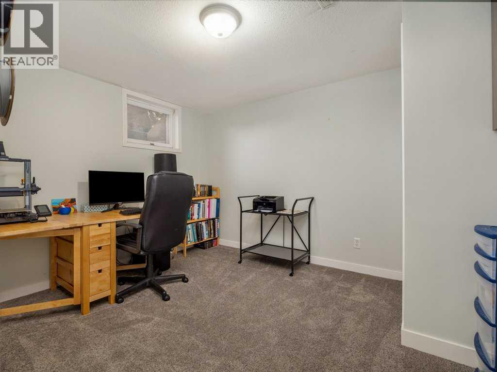 1046 Lakeview Drive S, Lethbridge, Alberta  T1K 3E8 - Photo 39 - A2293883