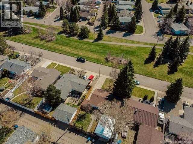 1046 Lakeview Drive S, Lethbridge, Alberta  T1K 3E8 - Photo 49 - A2293883