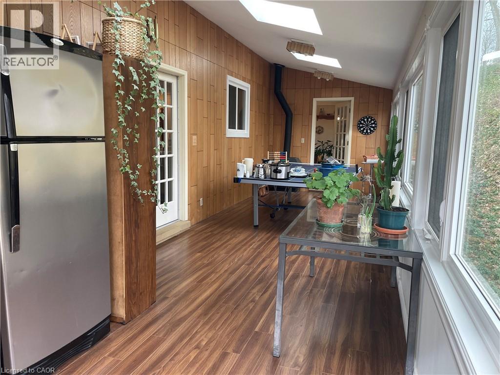 190 Mohawk Avenue, Waterloo, Ontario  N2L 2T3 - Photo 21 - 40812088