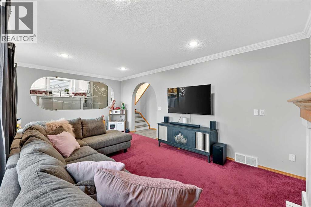 1336 Meadowbrook Drive Se, Airdrie, Alberta  T4A 2B3 - Photo 30 - A2279536