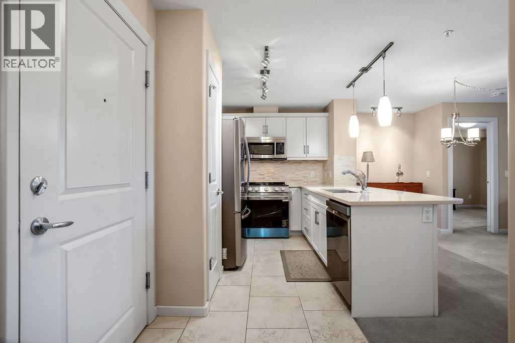 2202, 310 Mckenzie Towne Gate SE, Calgary, Alberta  T2Z 1E6 - Photo 5 - A2291965