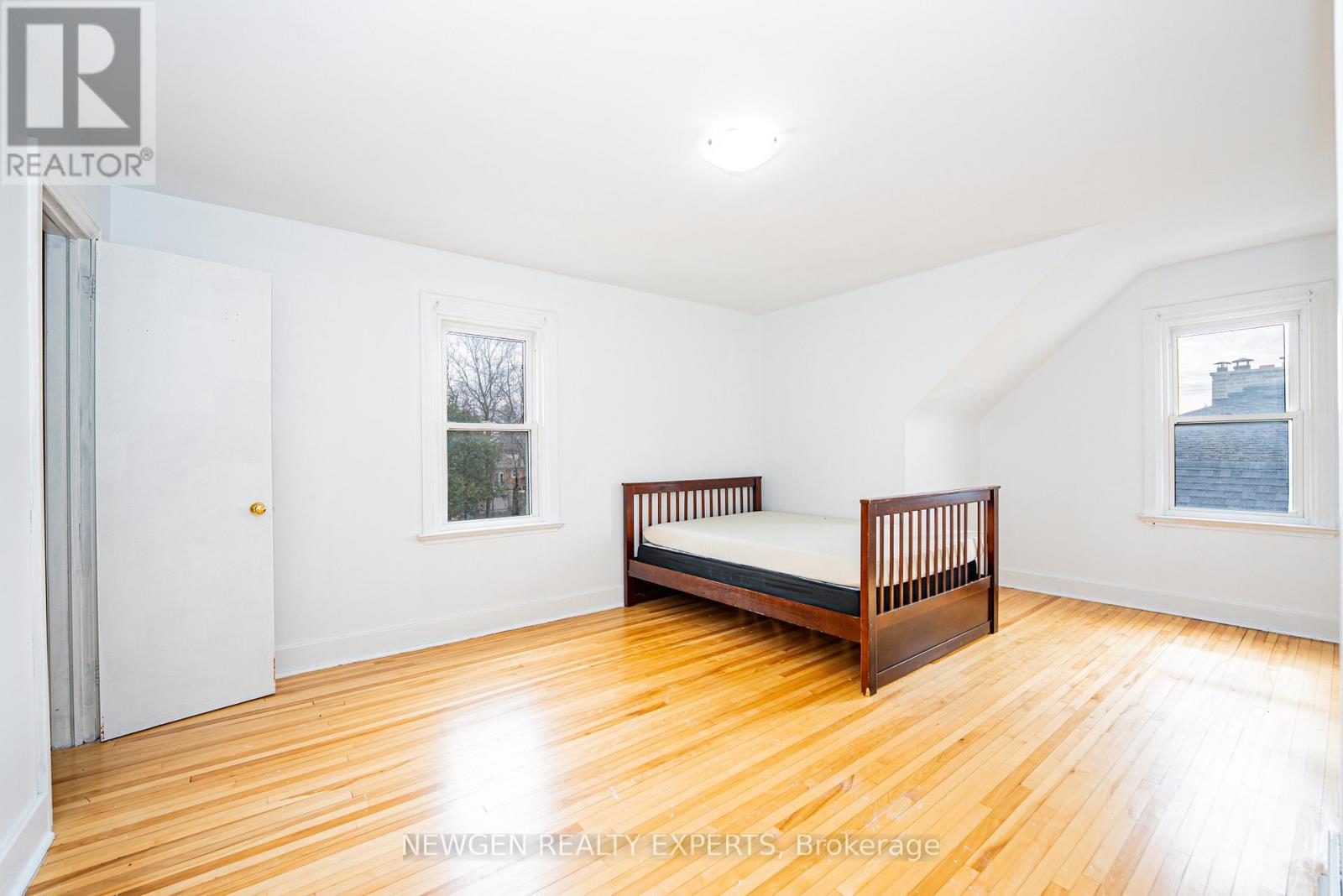 280 King George Road, Brantford, Ontario  N3R 5L6 - Photo 28 - X12889492