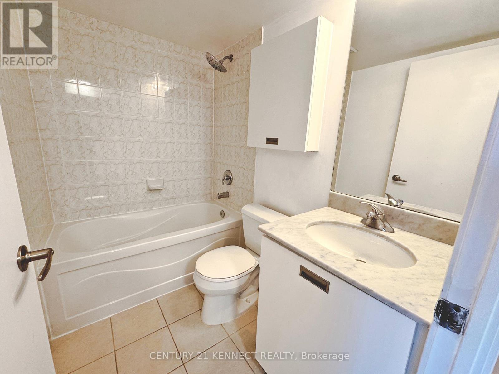 1706 - 37 Grosvenor Street, Toronto, Ontario  M4Y 3G5 - Photo 12 - C12906202