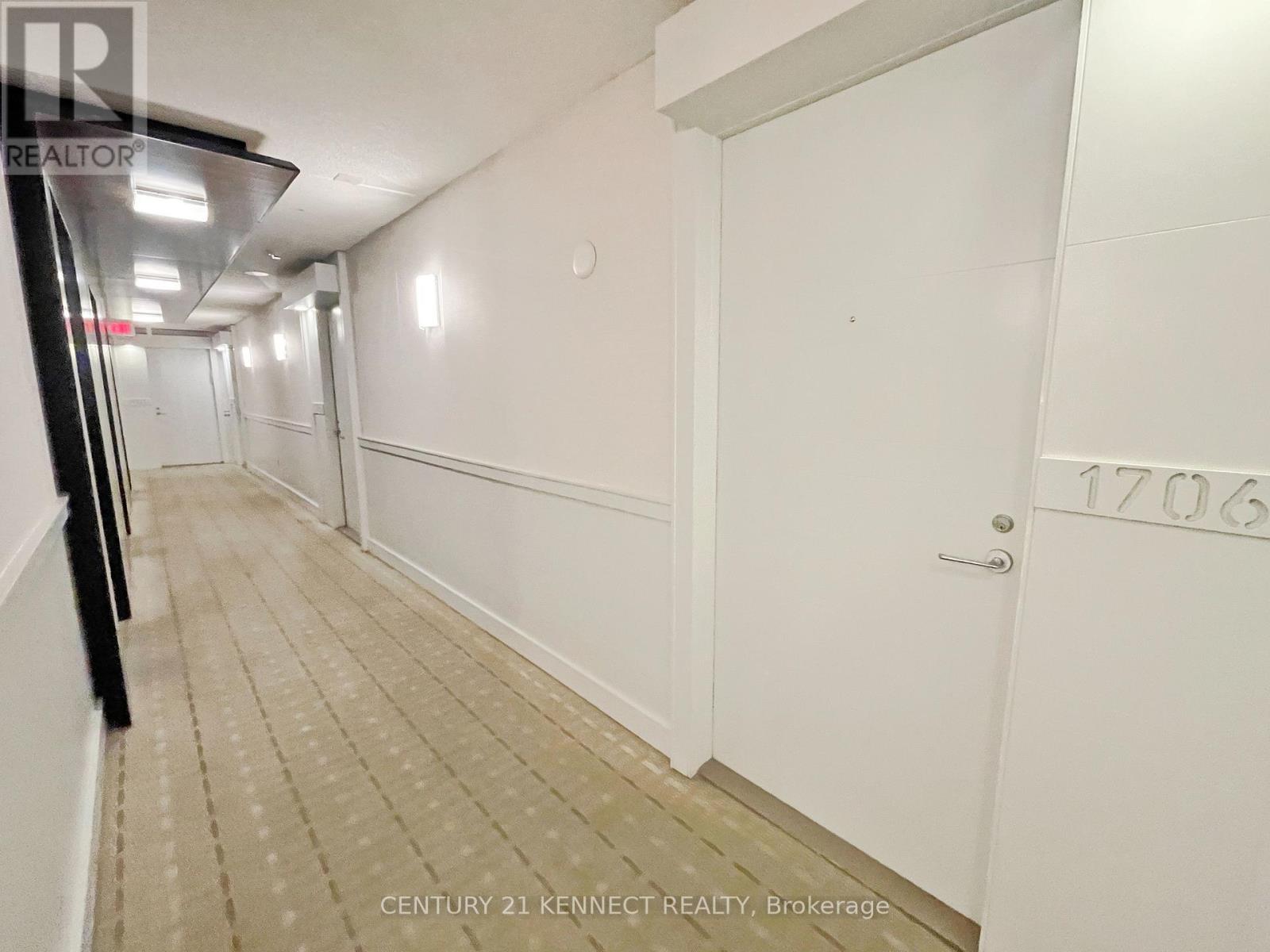 1706 - 37 Grosvenor Street, Toronto, Ontario  M4Y 3G5 - Photo 5 - C12906202