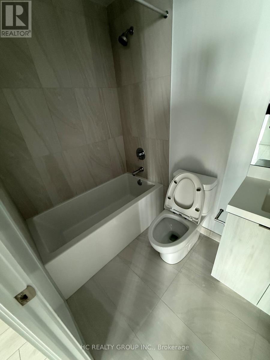 2405 - 5858 Yonge Street, Toronto, Ontario  M2M 0C6 - Photo 8 - C12906204