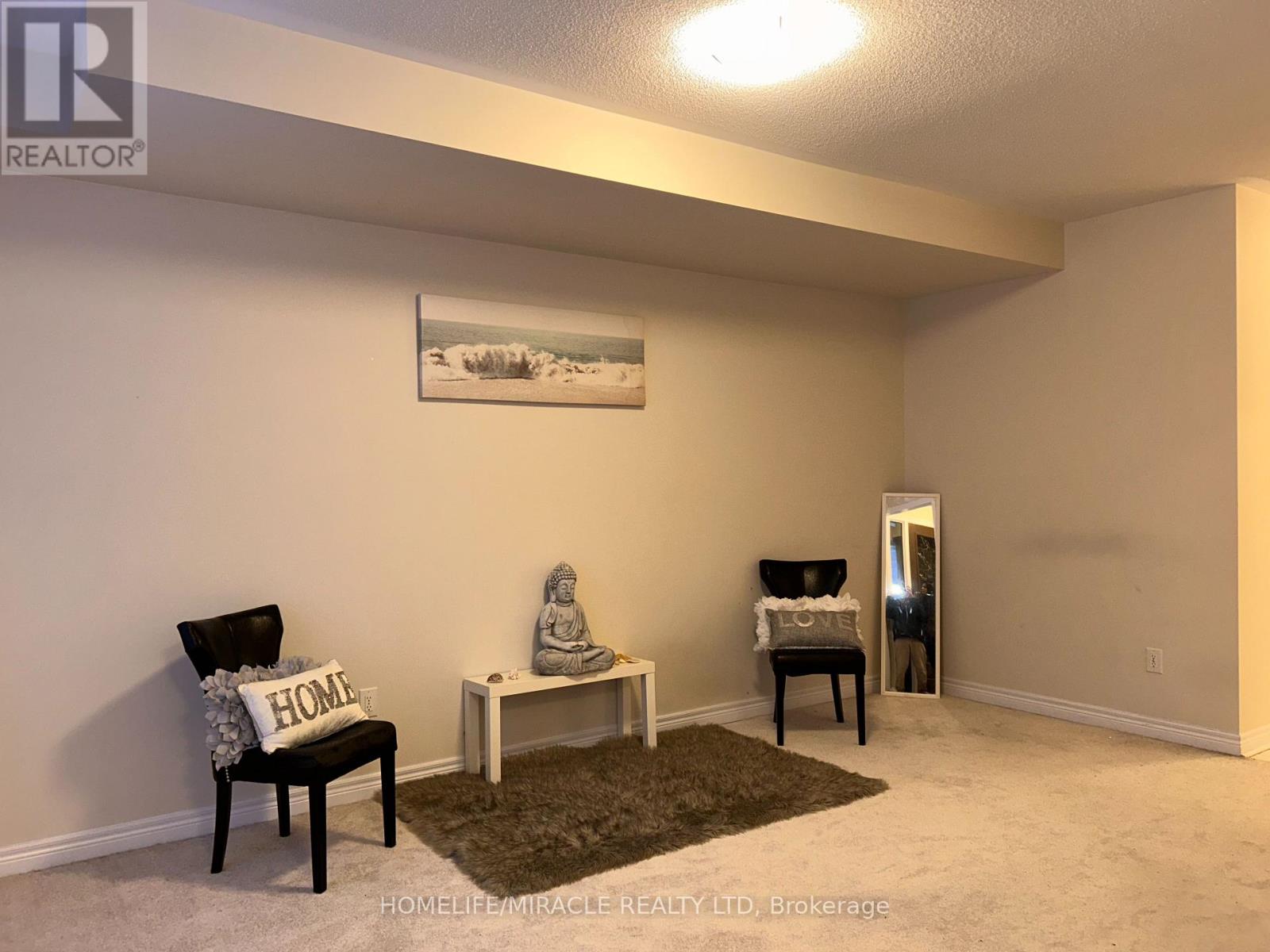 197 Mumbai Drive, Markham, Ontario  L3S 0G5 - Photo 4 - N12904034