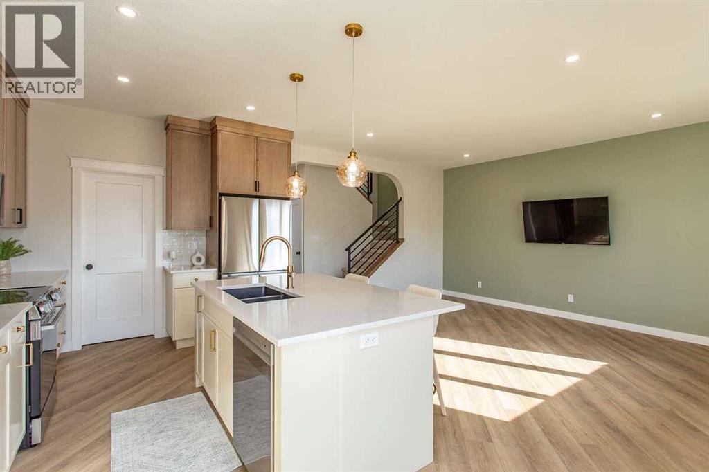 44 Oxford Boulevard, Penhold, Alberta  T0M 1R0 - Photo 7 - A2289523