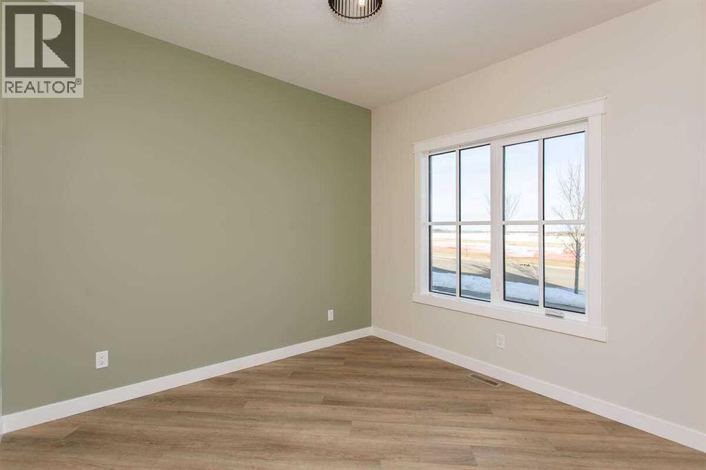 44 Oxford Boulevard, Penhold, Alberta  T0M 1R0 - Photo 12 - A2289523