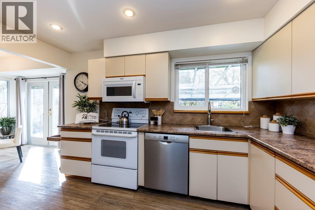 2693 Poplynn Drive, North Vancouver, British Columbia  V7J 2Y1 - Photo 23 - R3100712