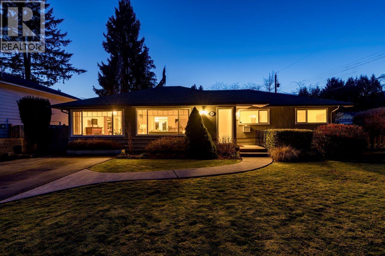 2693 POPLYNN DRIVE, North Vancouver, British Columbia