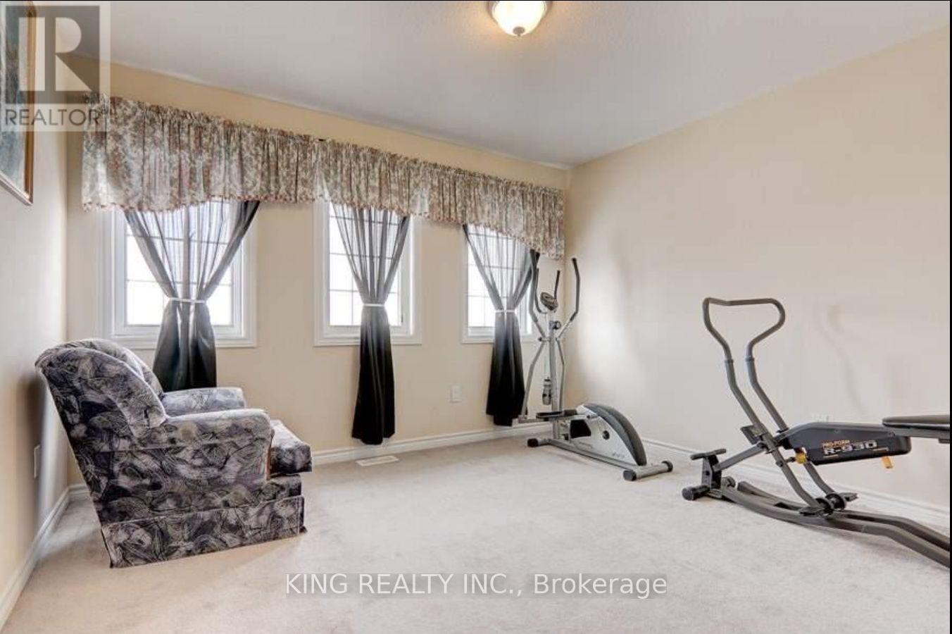 1 Education Road, Brampton, Ontario  L6P 3P2 - Photo 13 - W12906200