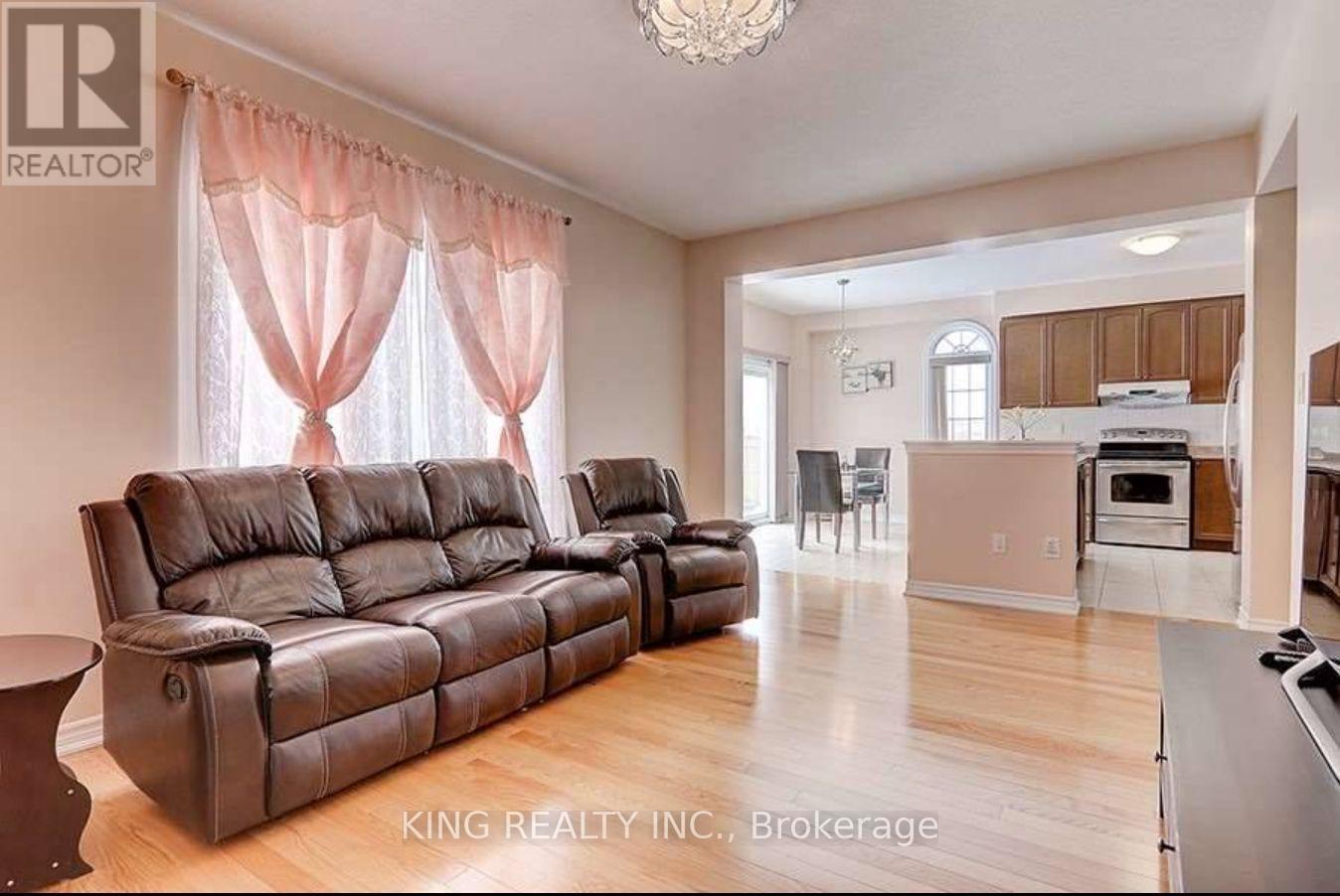 1 Education Road, Brampton, Ontario  L6P 3P2 - Photo 6 - W12906200