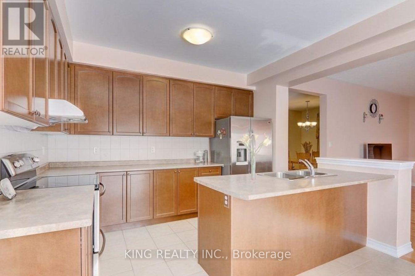 1 Education Road, Brampton, Ontario  L6P 3P2 - Photo 7 - W12906200