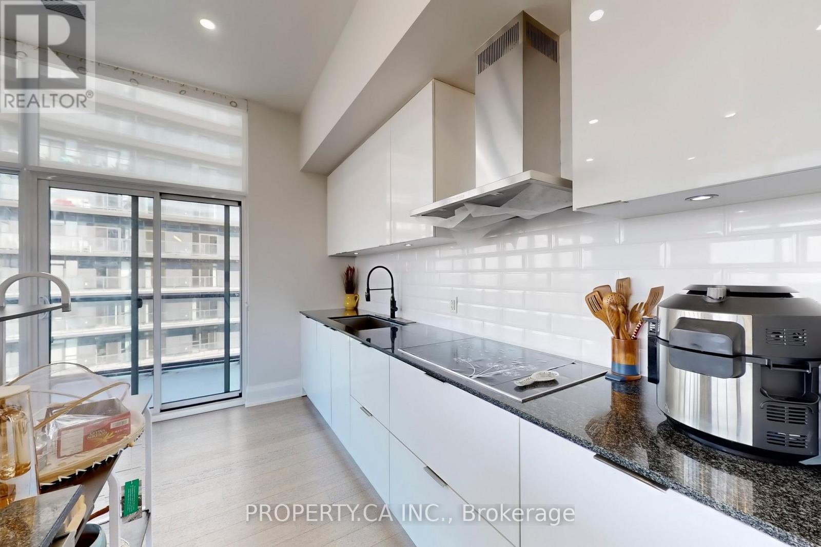 Uph05 - 56 Annie Craig Drive, Toronto, Ontario  M8V 0C8 - Photo 18 - W12906220