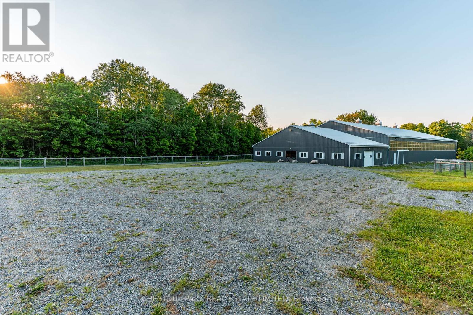 1123 Nu-Ne Lane, Algonquin Highlands, Ontario  K0M 1S0 - Photo 3 - X12906192