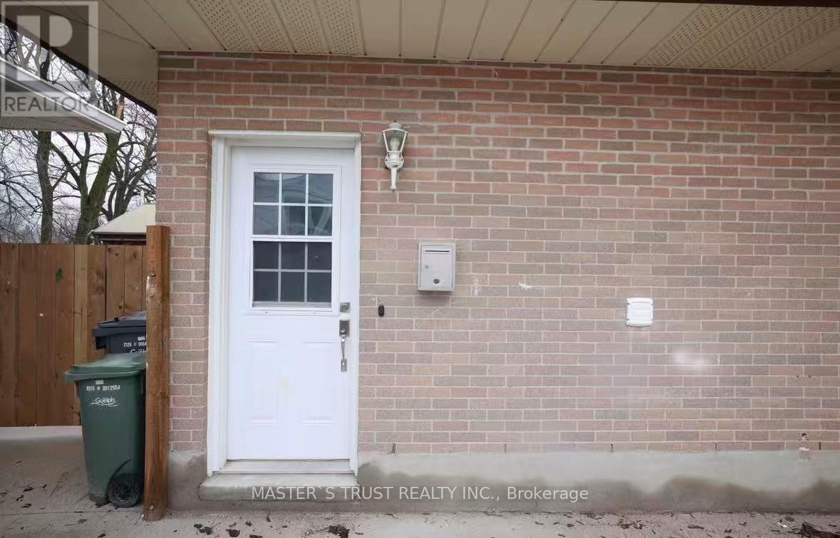 16 Hastings Boulevard, Guelph, Ontario  N1E 4G4 - Photo 2 - X12906210