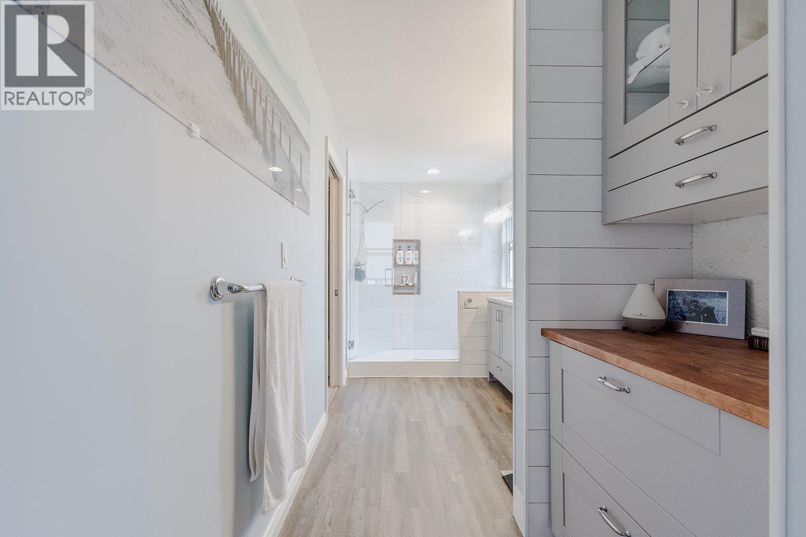 24330 100b Avenue, Maple Ridge, British Columbia  V2W 1X3 - Photo 19 - R3100294