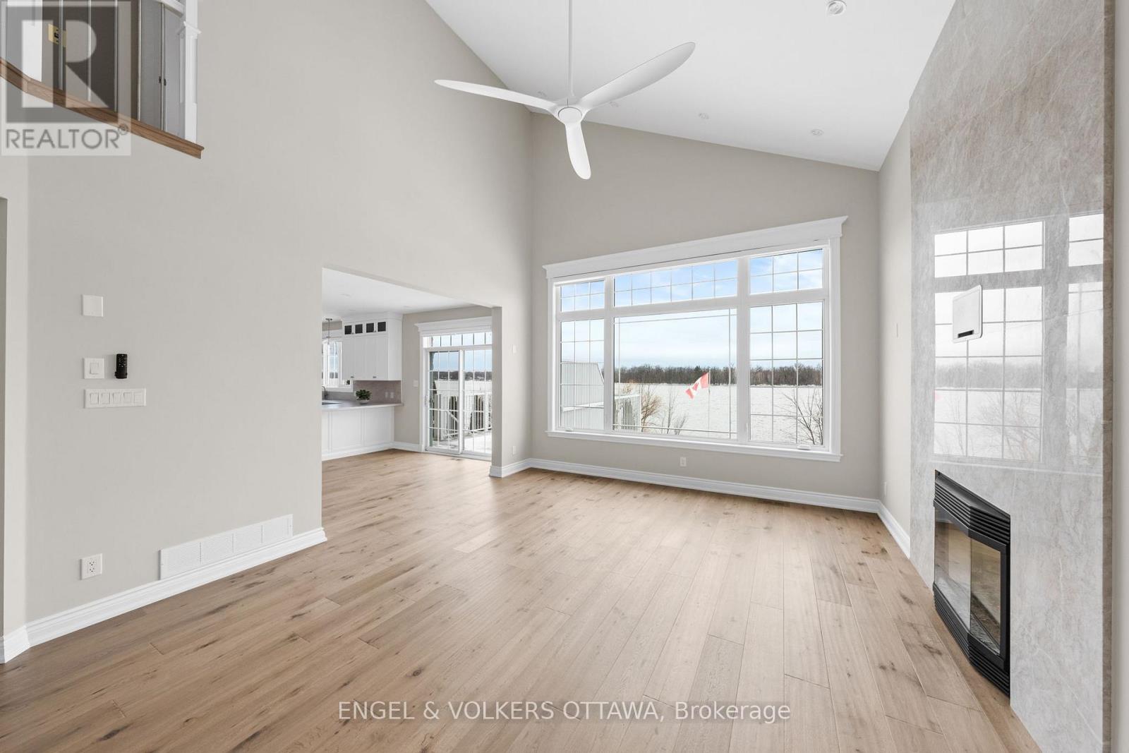 6373 Radisson Way, Ottawa, Ontario  K1C 2Z9 - Photo 14 - X12906240