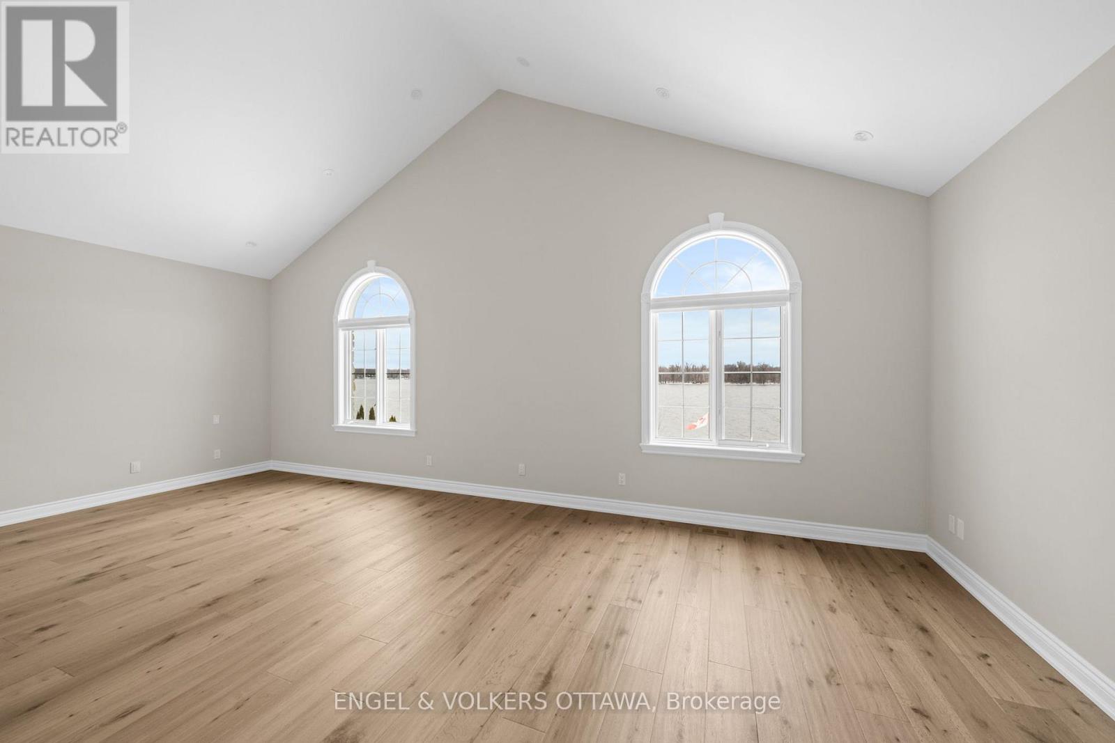 6373 Radisson Way, Ottawa, Ontario  K1C 2Z9 - Photo 24 - X12906240