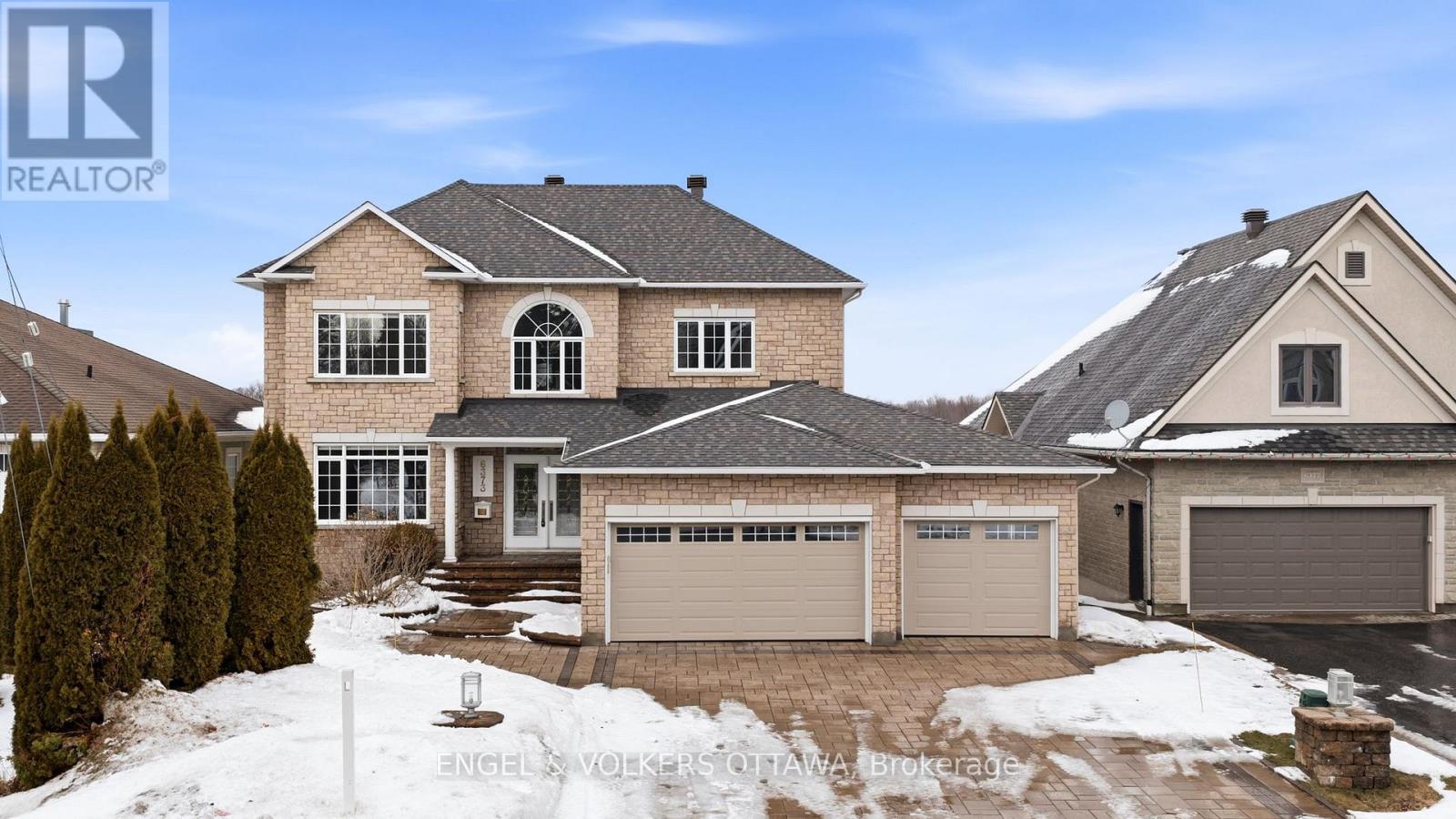 6373 Radisson Way, Ottawa, Ontario  K1C 2Z9 - Photo 3 - X12906240