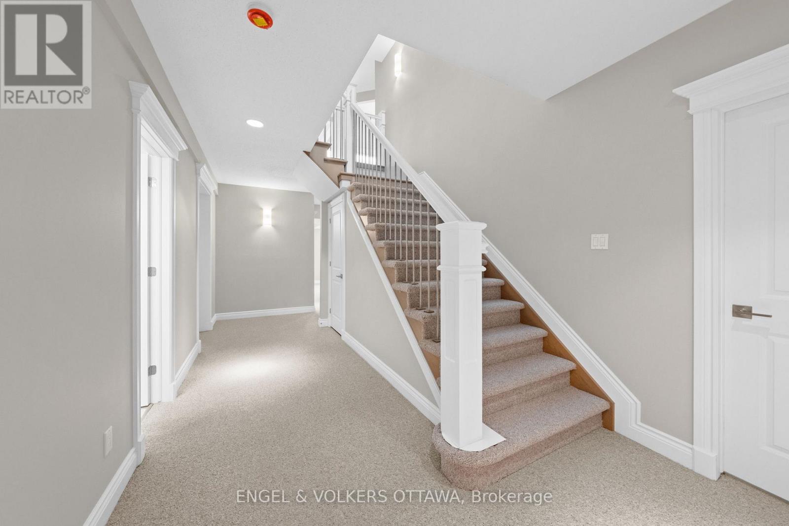 6373 Radisson Way, Ottawa, Ontario  K1C 2Z9 - Photo 37 - X12906240