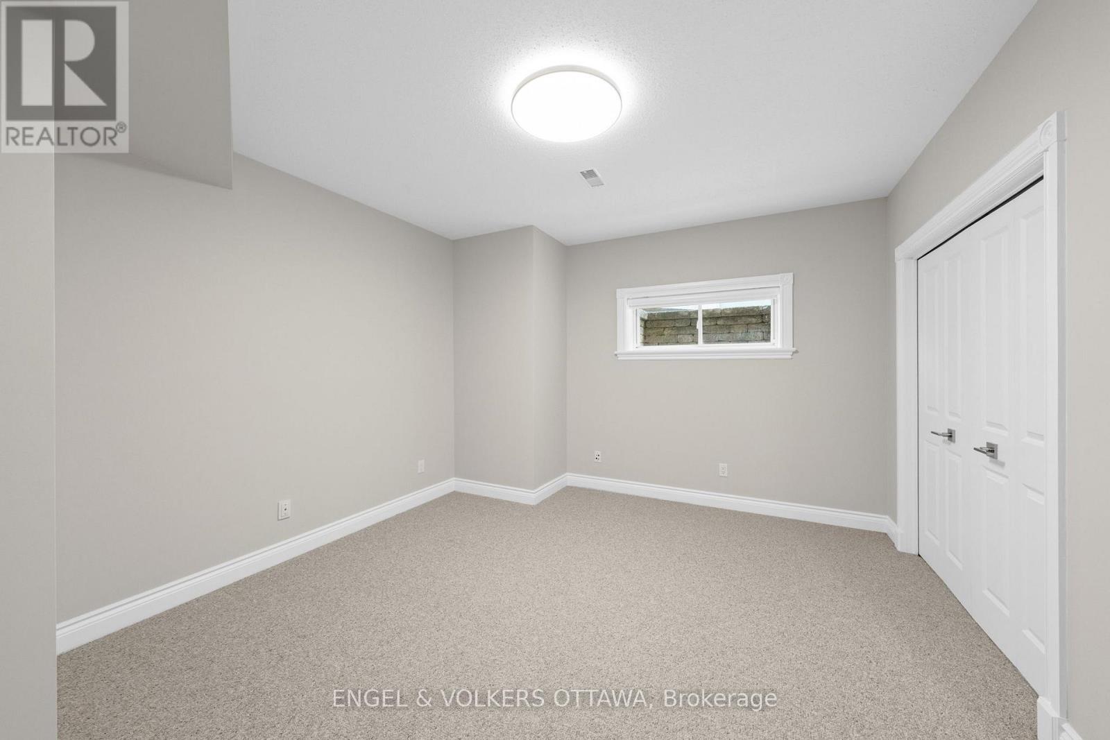 6373 Radisson Way, Ottawa, Ontario  K1C 2Z9 - Photo 41 - X12906240