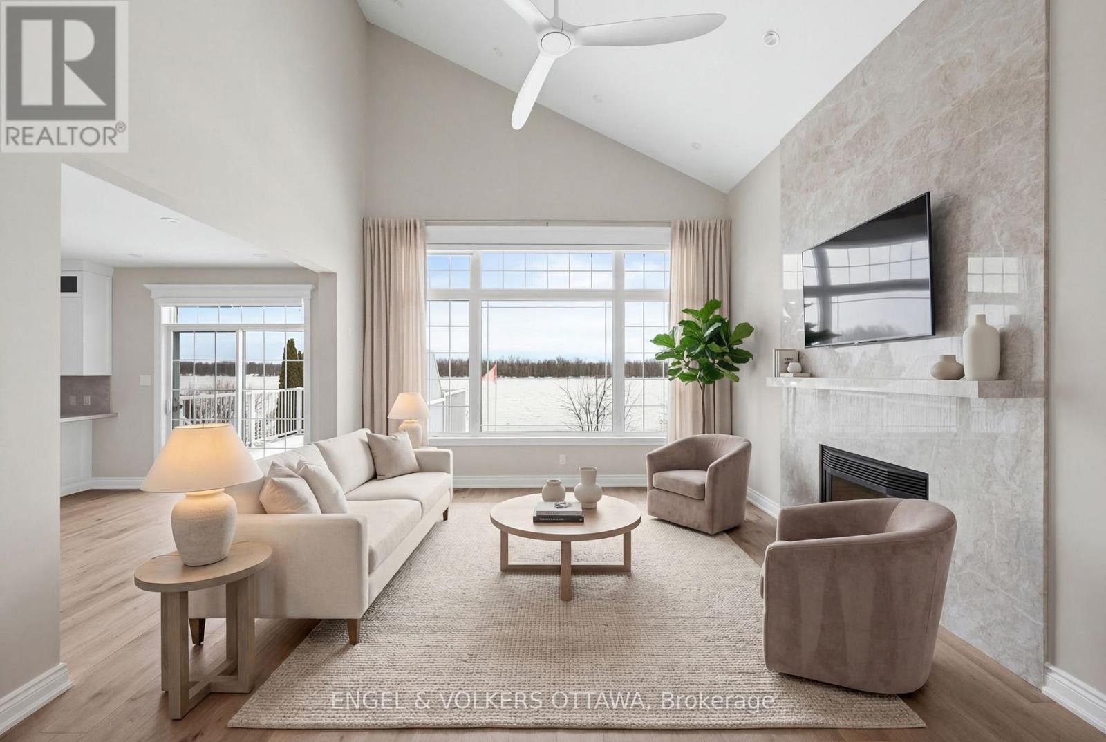 6373 Radisson Way, Ottawa, Ontario  K1C 2Z9 - Photo 8 - X12906240