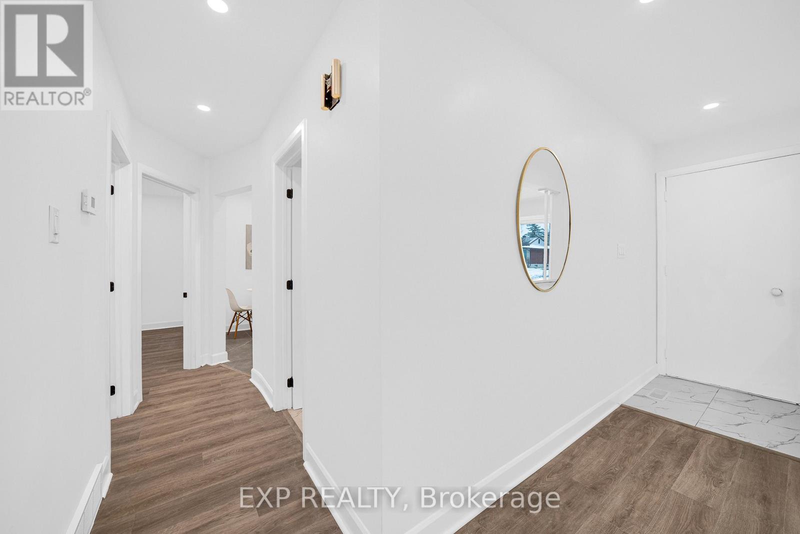 768 Pleasant Park Road, Ottawa, Ontario K1G 1Y7 - Photo 13 - X12906316