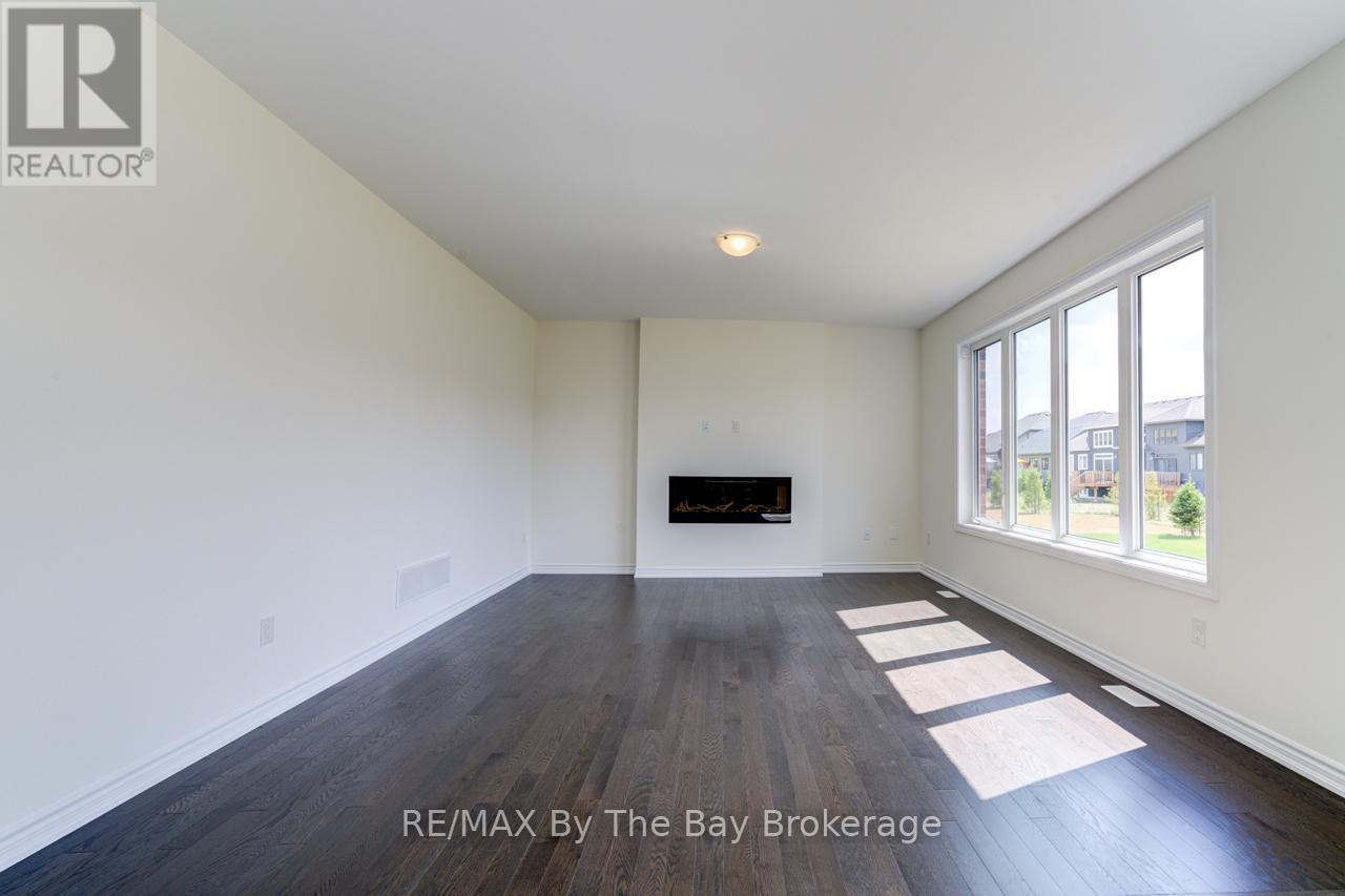 174 Mapleside Drive, Wasaga Beach, Ontario  L9Z 0L4 - Photo 16 - S12906294