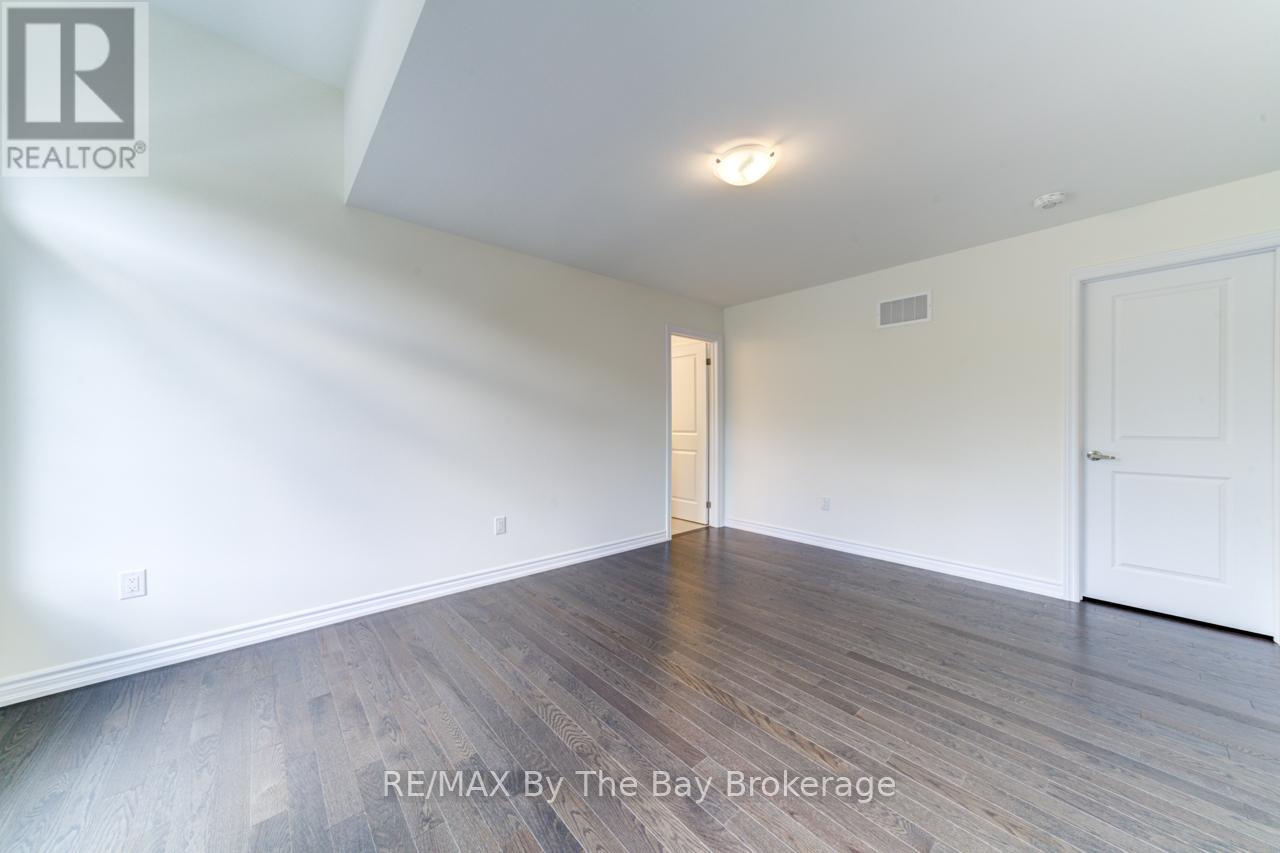 174 Mapleside Drive, Wasaga Beach, Ontario  L9Z 0L4 - Photo 29 - S12906294