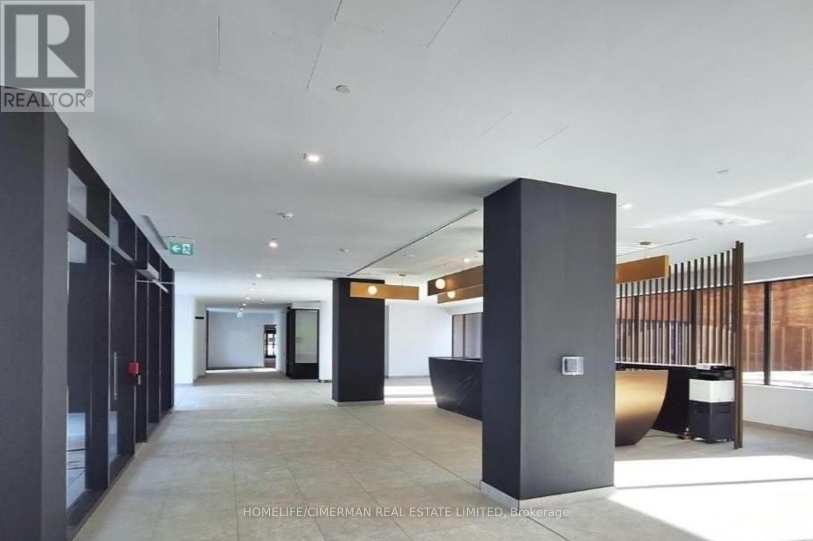 2502 - 1 Quarrington Lane, Toronto, Ontario  M3C 0S4 - Photo 2 - C12906264