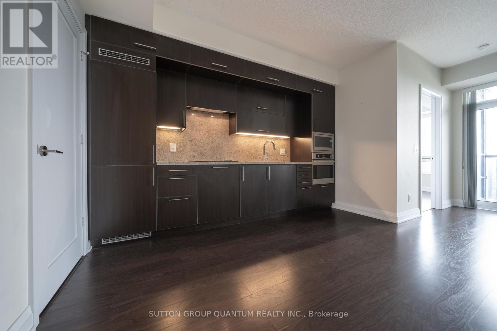 2418 - 5 Sheppard Avenue E, Toronto (Willowdale East), Ontario  M2N 0G4 - Photo 3 - C12906276