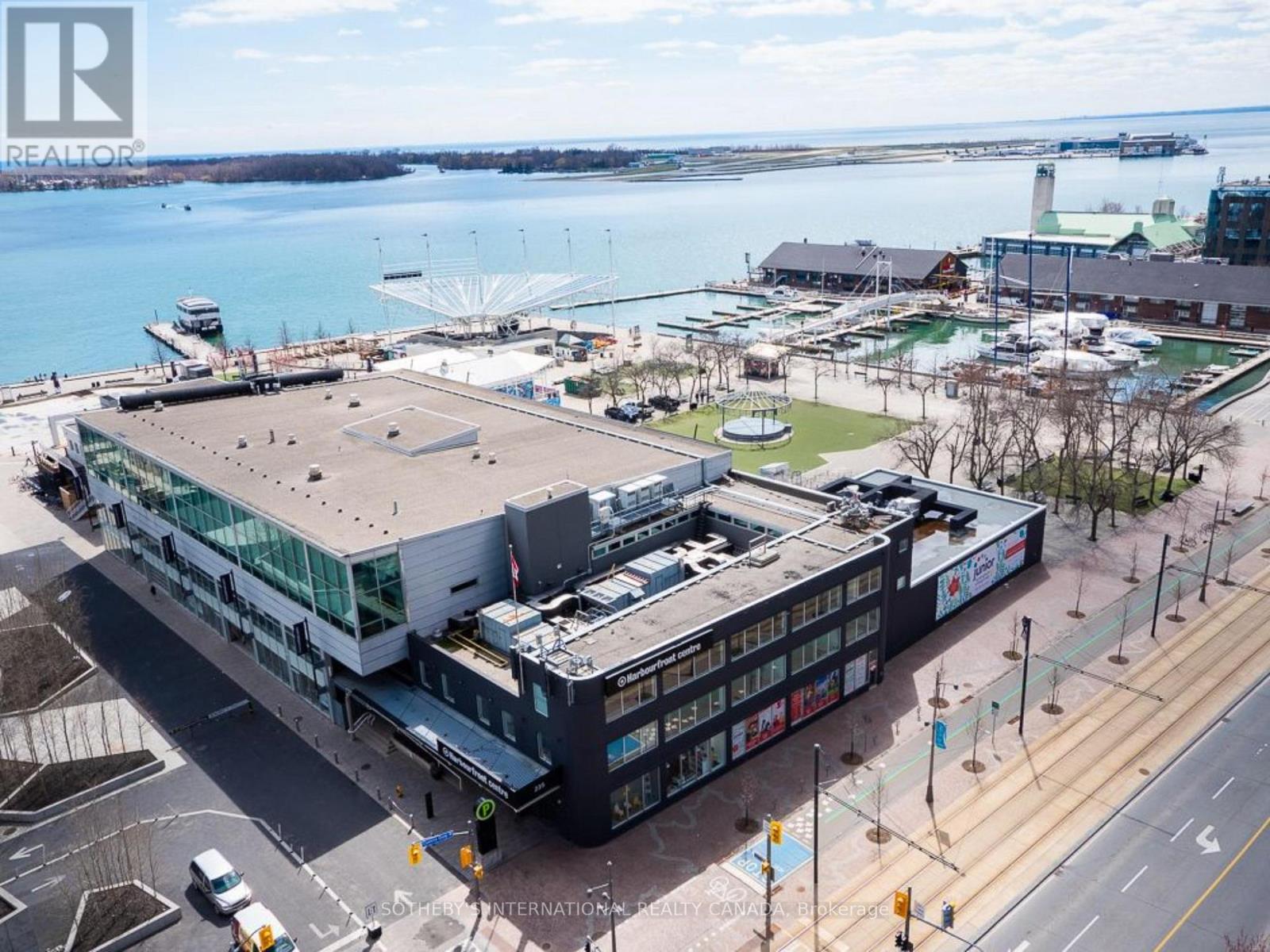 505 - 218 Queens Quay W, Toronto (Waterfront Communities), Ontario  M5J 2Y6 - Photo 24 - C12906298