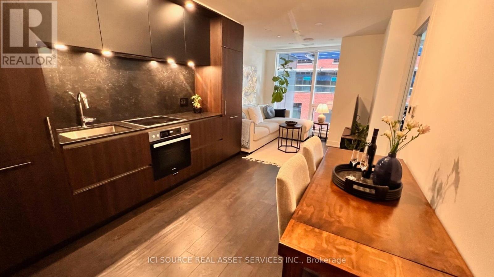 517 - 15 Mercer Street, Toronto, Ontario  M5V 0T8 - Photo 3 - C12906324