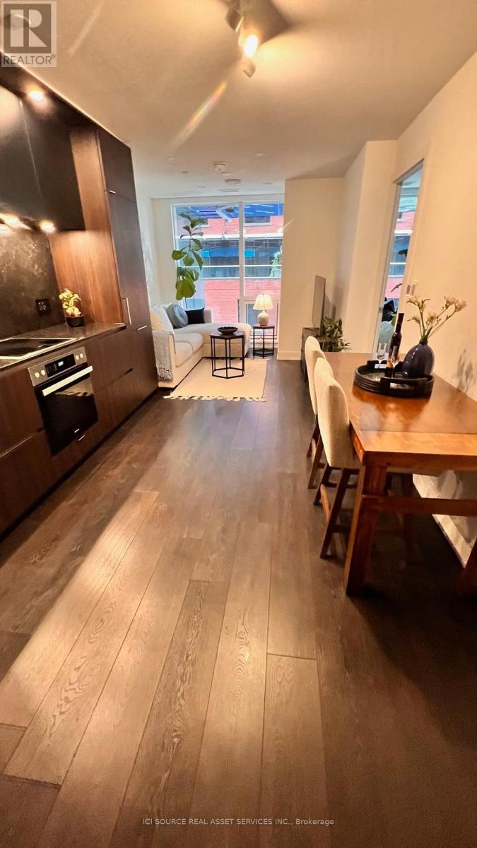 517 - 15 Mercer Street, Toronto, Ontario  M5V 0T8 - Photo 4 - C12906324