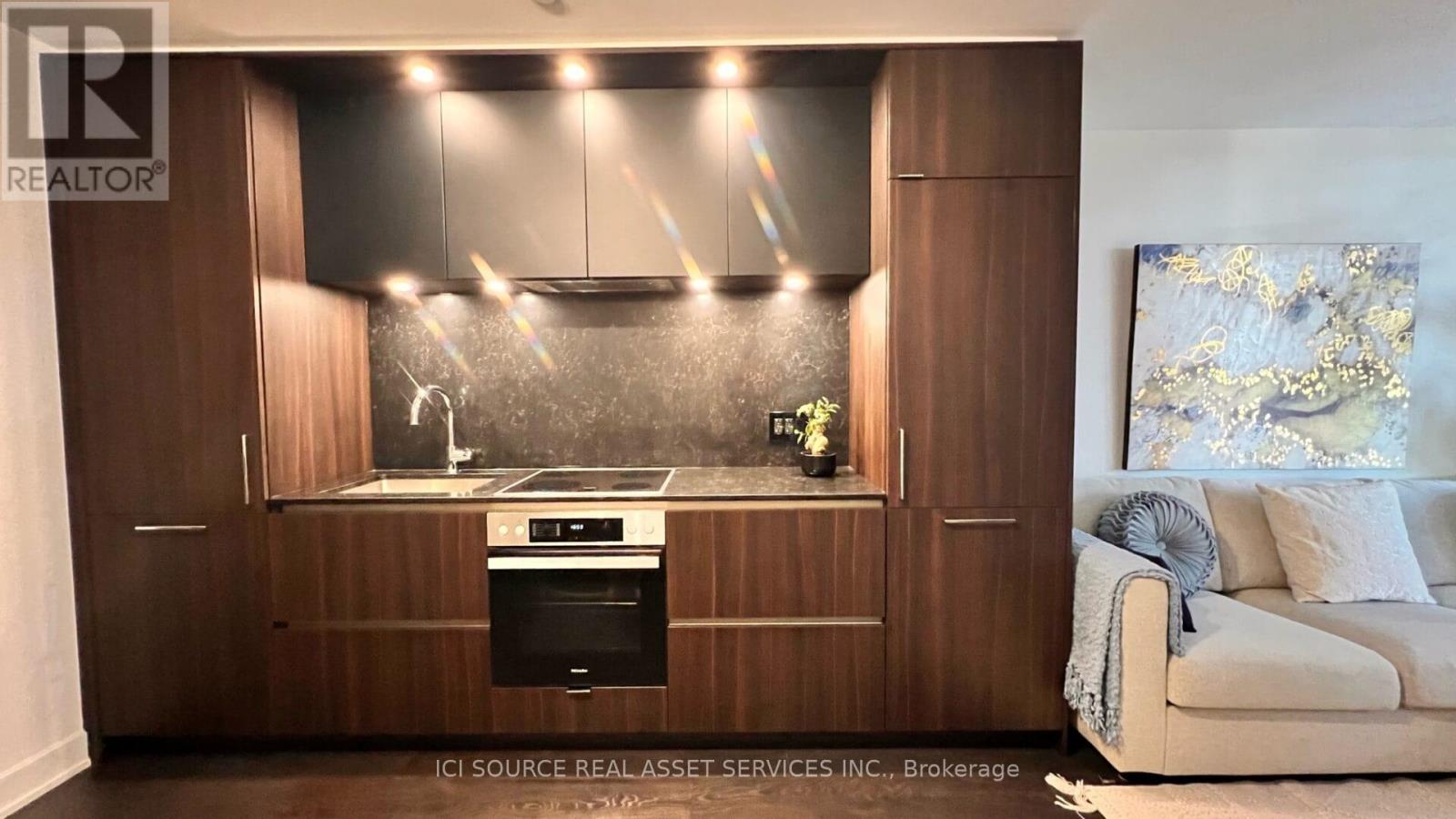 517 - 15 Mercer Street, Toronto, Ontario  M5V 0T8 - Photo 5 - C12906324