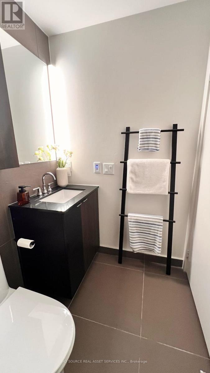 517 - 15 Mercer Street, Toronto, Ontario  M5V 0T8 - Photo 8 - C12906324