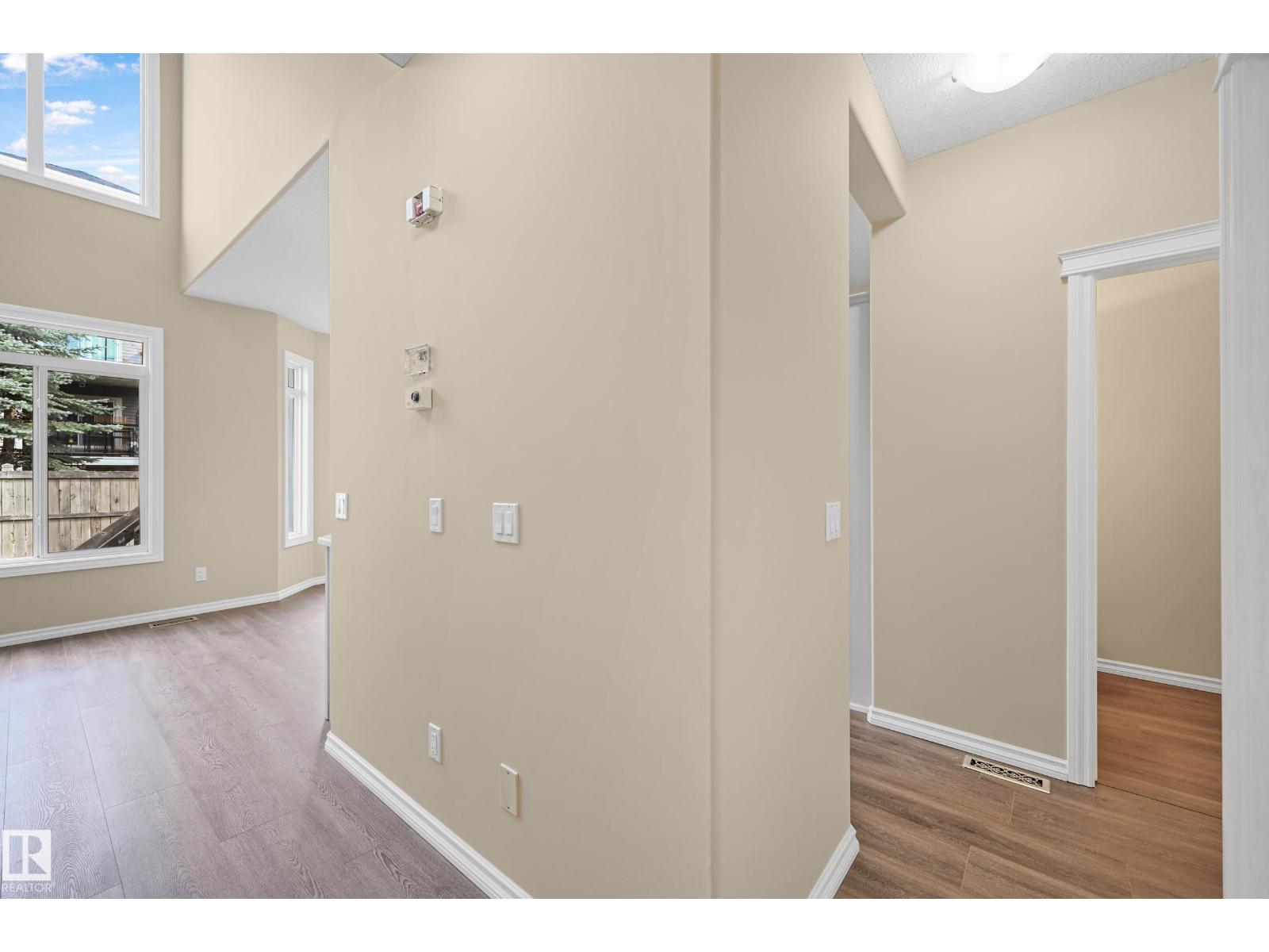 11544 11 Av Sw, Edmonton, Alberta  T6W 1W8 - Photo 4 - E4478554