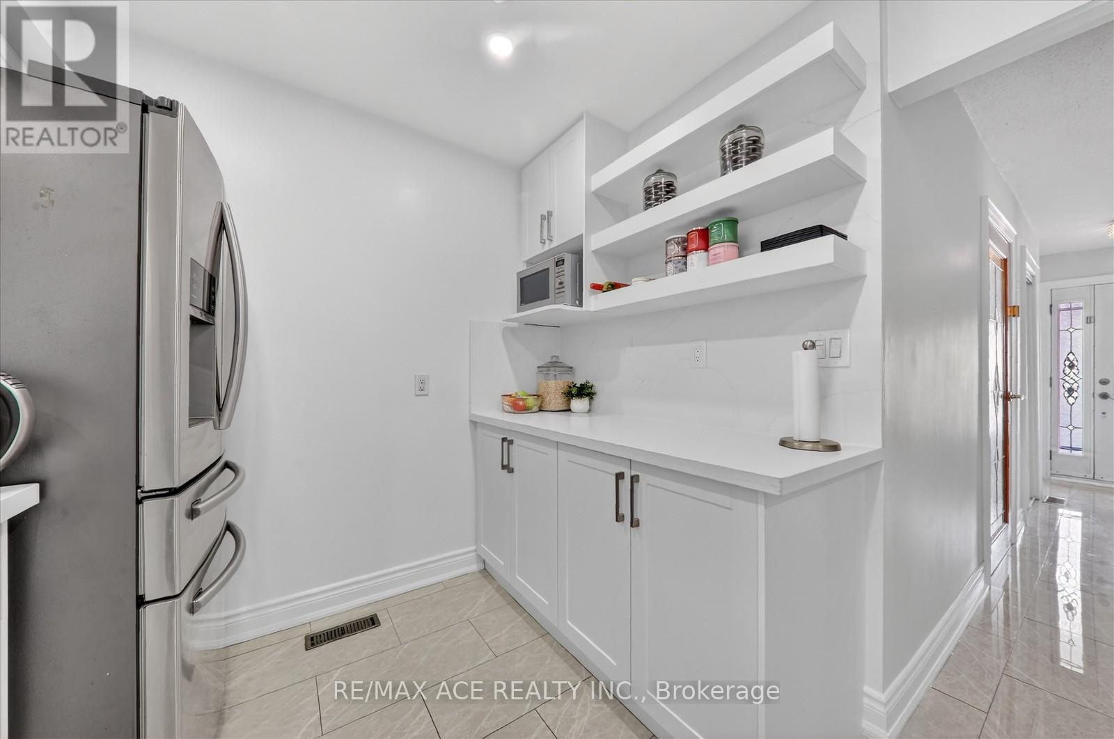 49 Winstanly Crescent, Toronto, Ontario  M1B 1N3 - Photo 15 - E12906274