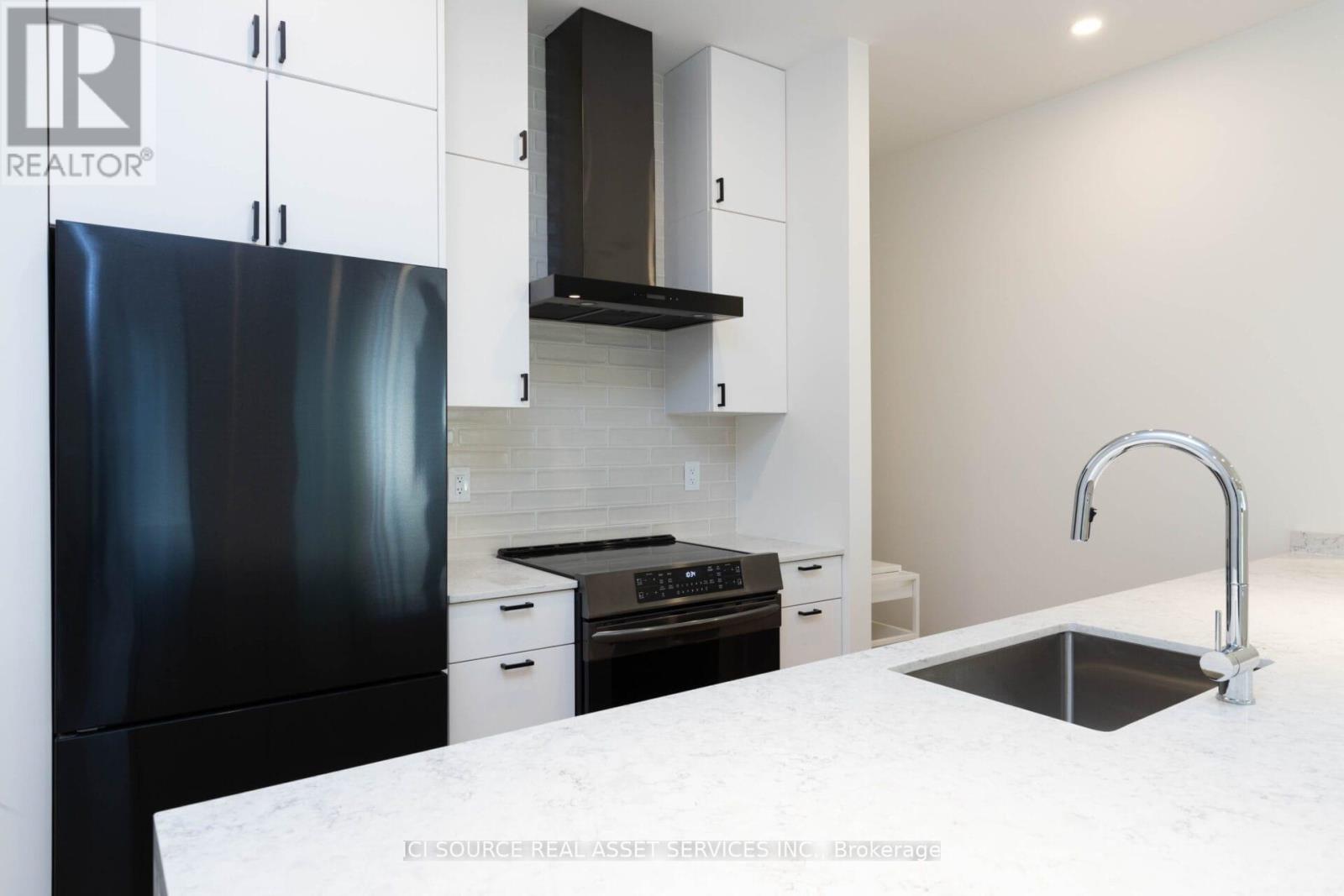 Unit D - 60 Jones Avenue, Toronto (South Riverdale), Ontario  M4M 2Z8 - Photo 4 - E12906292