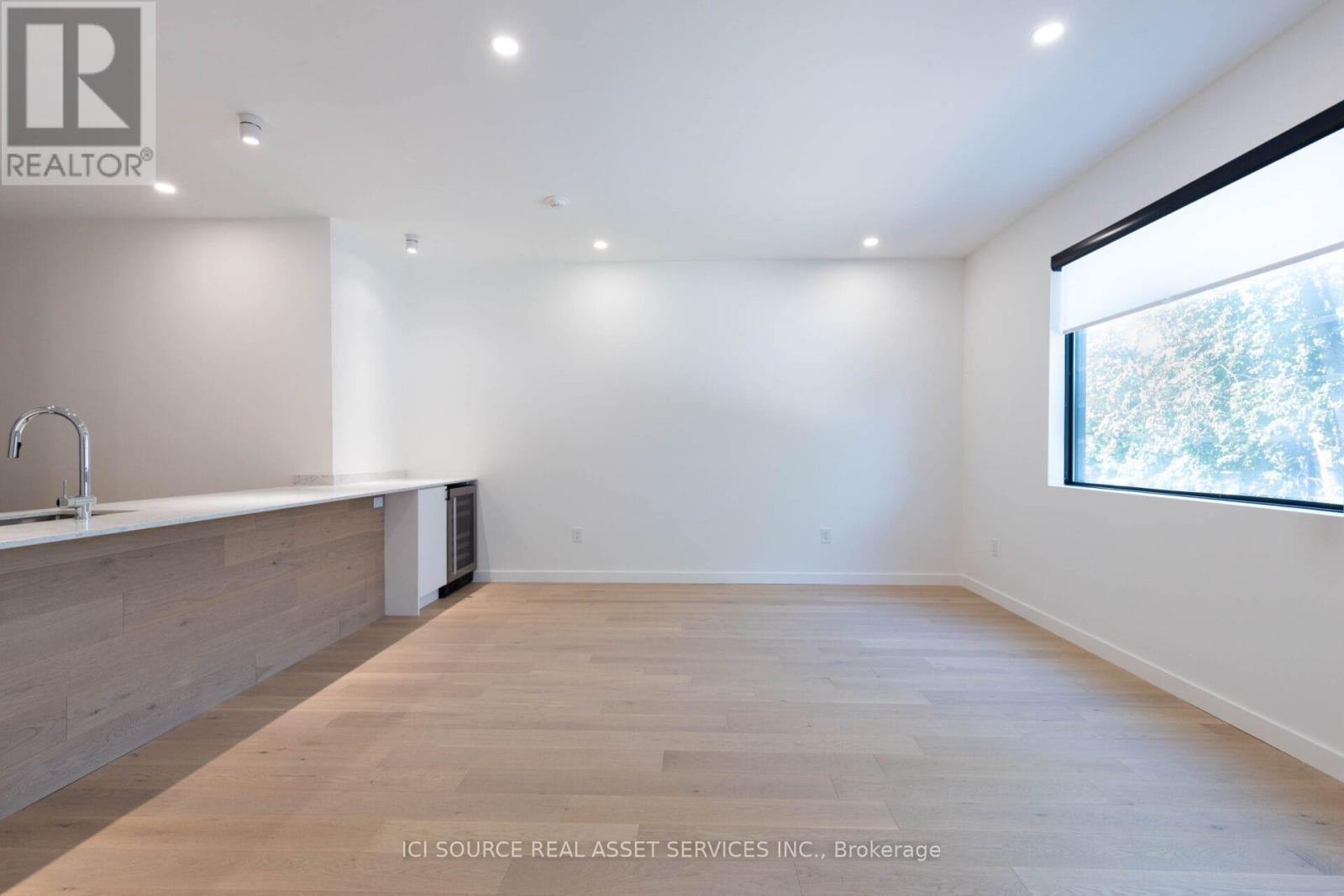 Unit D - 60 Jones Avenue, Toronto (South Riverdale), Ontario  M4M 2Z8 - Photo 9 - E12906292